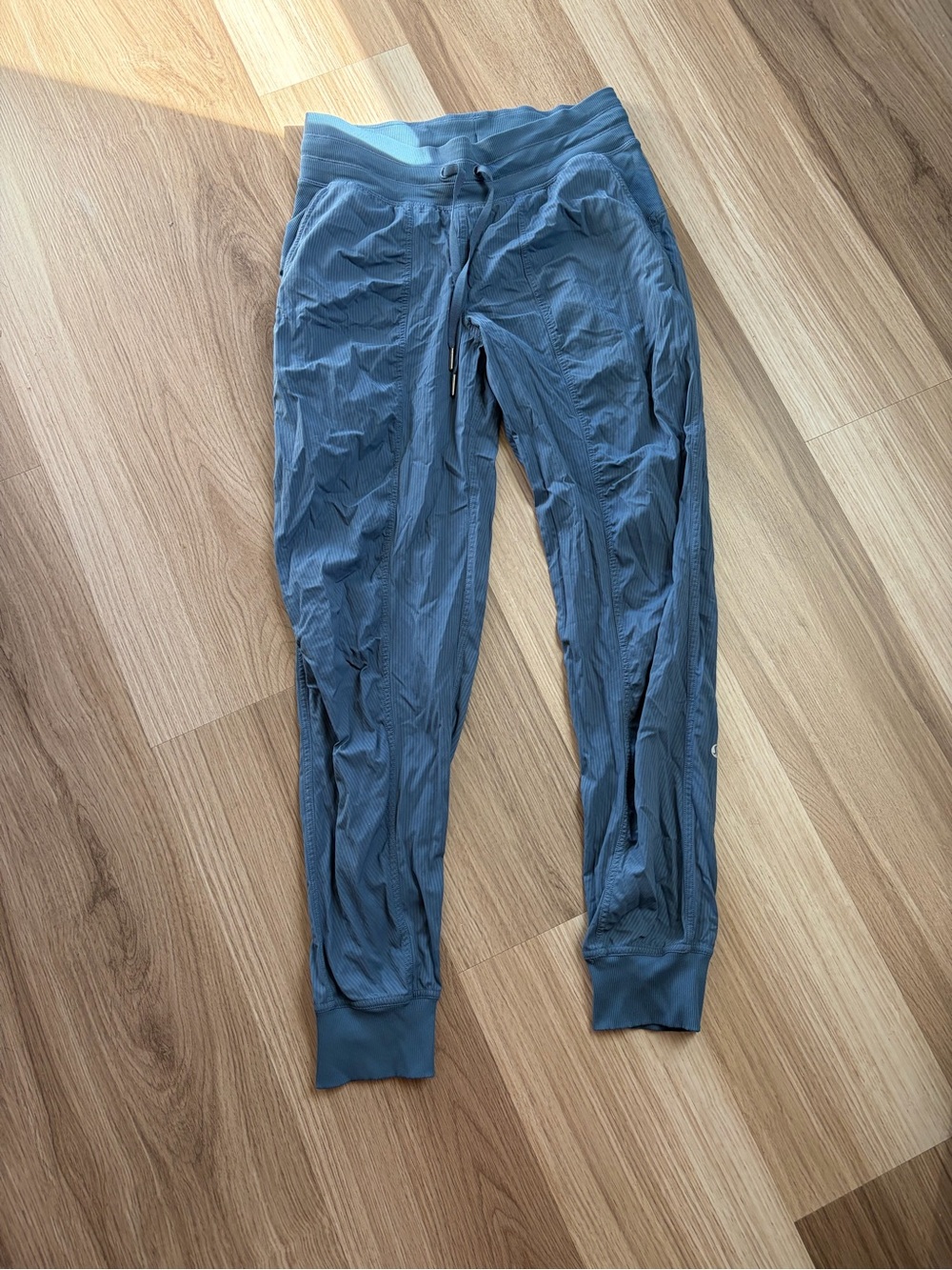 Lululemon dance studio jogger